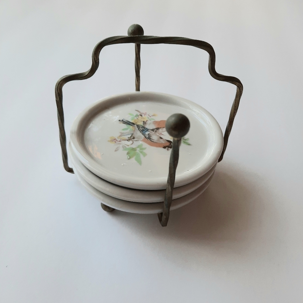 Vintage Interpur of Taiwan set of 3 porcelain bird coasters 3.5"
